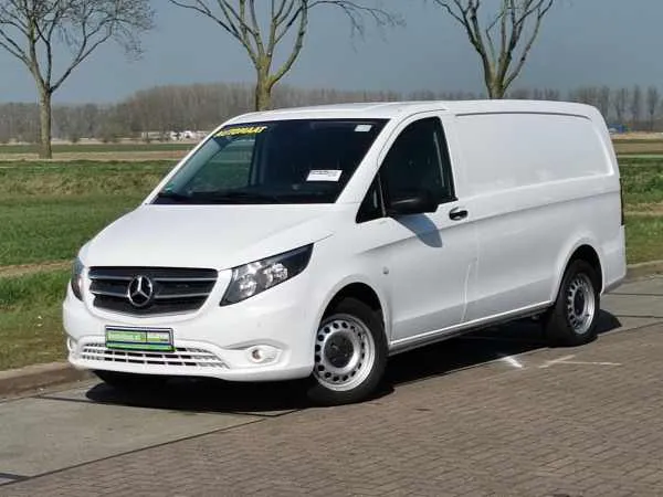 Mercedes-Benz Vito 116 L2H1 Lang AUT 163PK Image 2